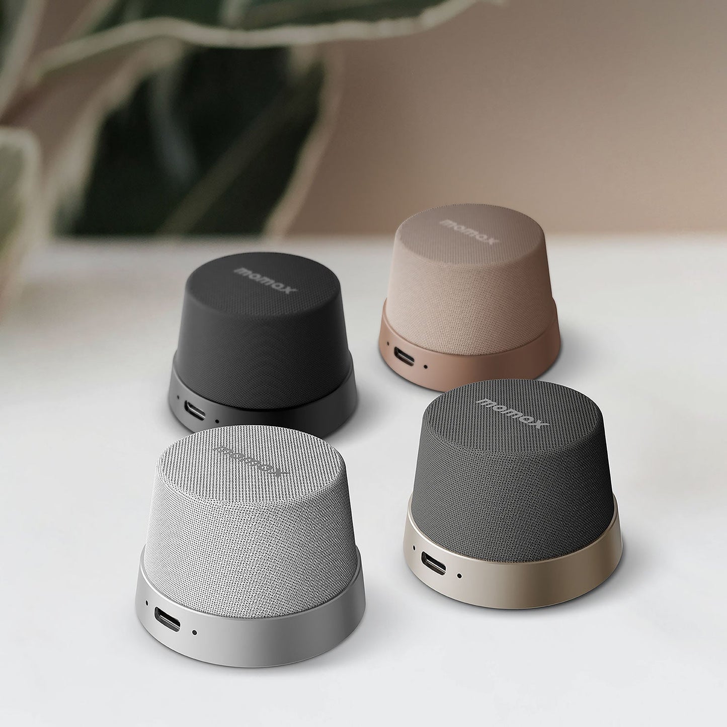 Momax Stereo Pro – L’enceinte magnétique compacte au son puissant